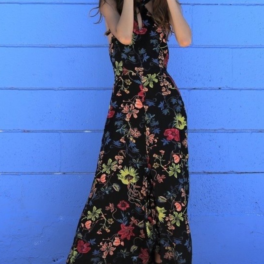 Floral Keyhole Mock Neck Maxi Dress - Picture 2 of 5